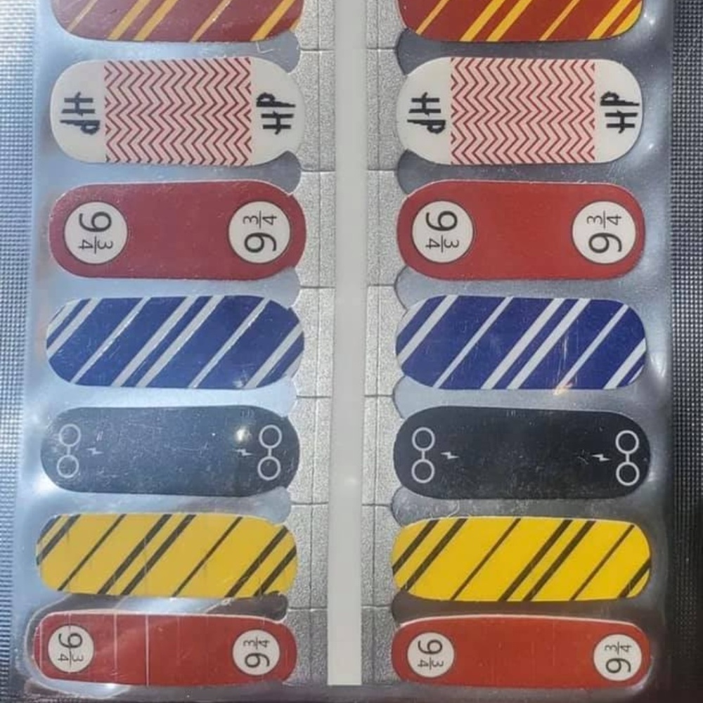 Harry Potter Real Nail Strips NEW